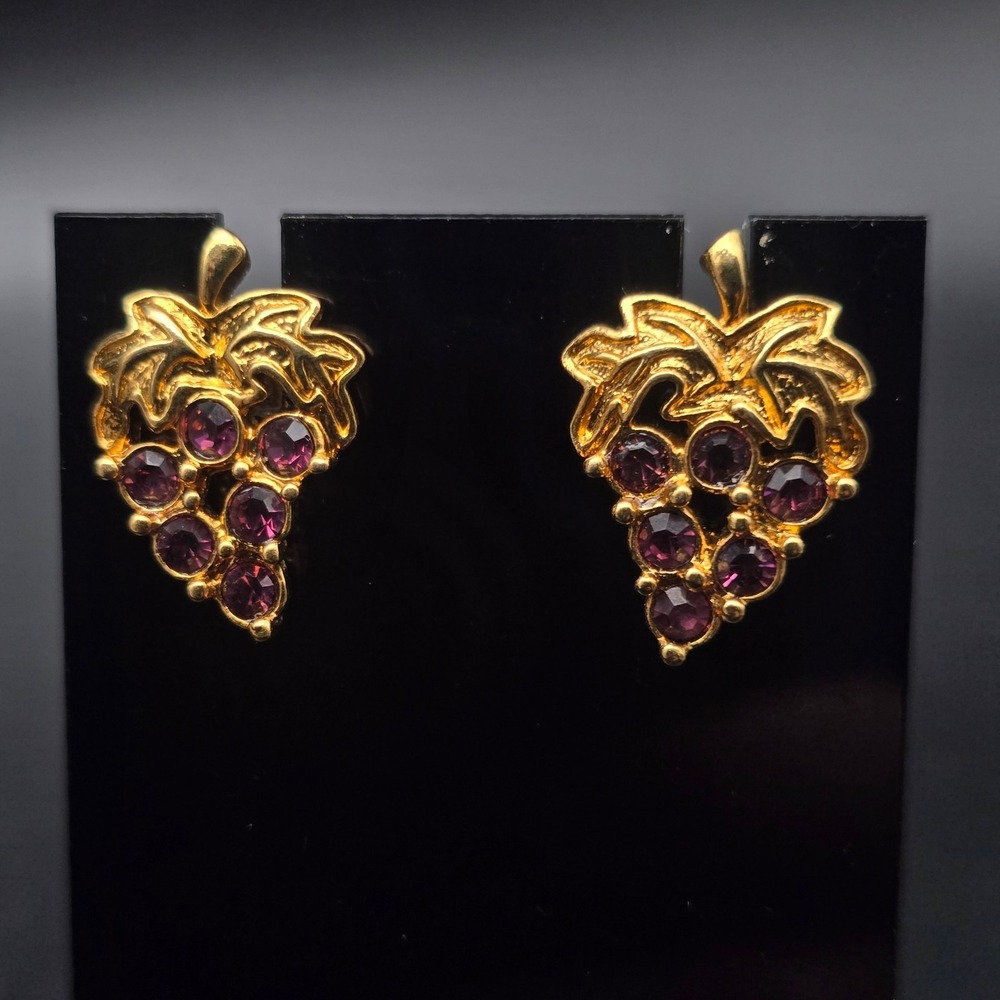 Avon 1993 Fall Grapes Earrings Purple Rhinestone Studs Pierced VIntage
